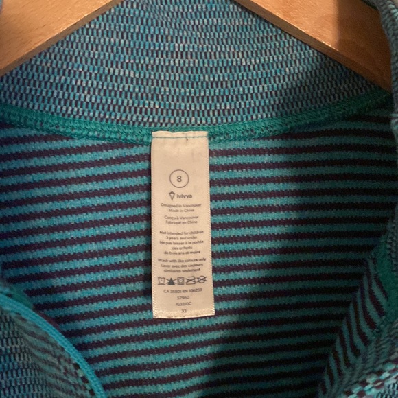 Ivivva Lululemon smooth as ice pullover 1/2 zip long sleeve top - Picture 5 of 11